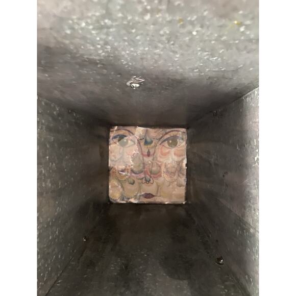 Vintage Hollywood Regency Venetian Papered Footed Trash Can Lion Head Ring 18" T - Picture 3 of 5